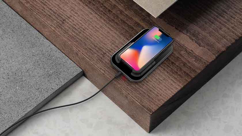 MEKNES- Giftology Wall Wireless Charger